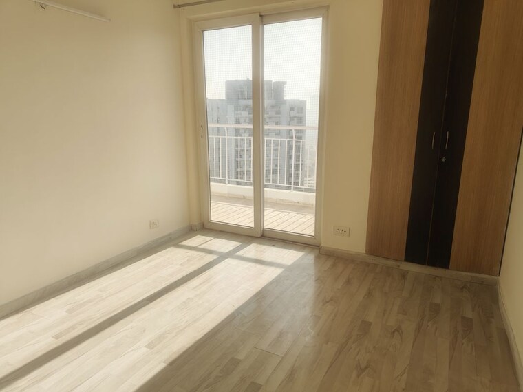 Room, chd-avenue-71 4 Bedroom 2350 Sq.Ft. Apartment In Sector 71 Gurgaon 9774164