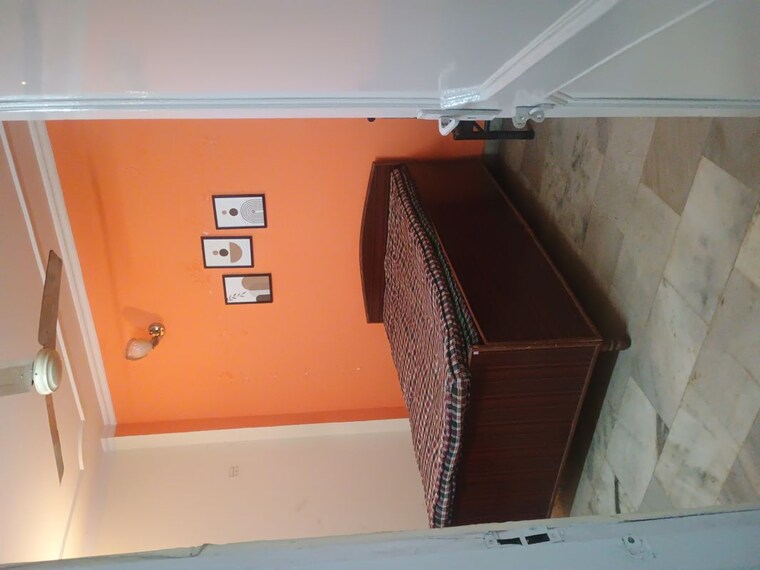 Room, malviya nagar 3 Bedroom 1000 Sq.Ft. Builder Floor In Malviya Nagar Delhi 9774167