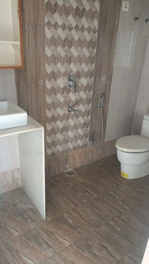 Bathroom in 3 BHK Apartment at Bariatu – for Sale