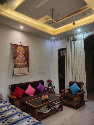 Living Room in 2 BHK Villa at Gomti Nagar – for Rent