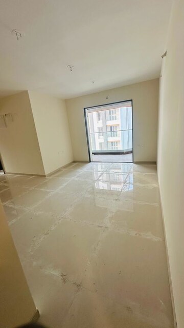 Room in 3 BHK Apartment at Basil Mondale, Mundhwa – for Rent