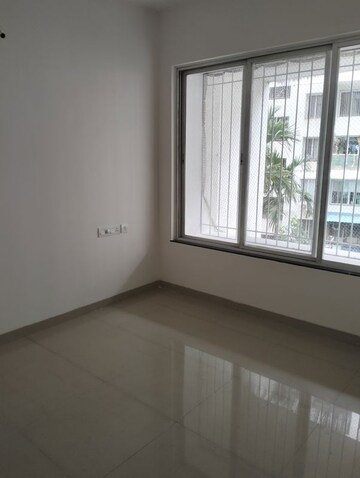 Room in 1 BHK Apartment at Jhamtani Ace Aurum, Ravet – for Rent