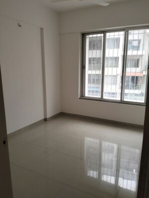 Room in 1 BHK Apartment at Jhamtani Ace Aurum, Ravet – for Rent