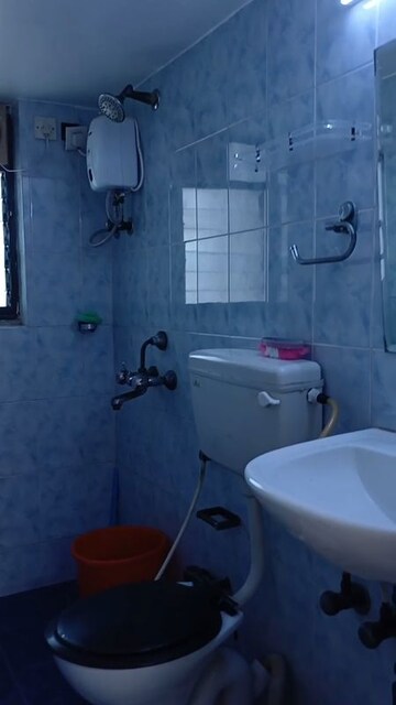 Bathroom in 2 BHK Apartment at Deep Apartment Andheri, Andheri West – for Rent