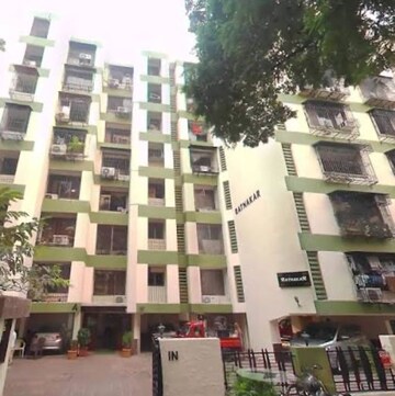 3 BHK Apartment For Sale in Ratnakar Apartment Mumbai, Yari Road