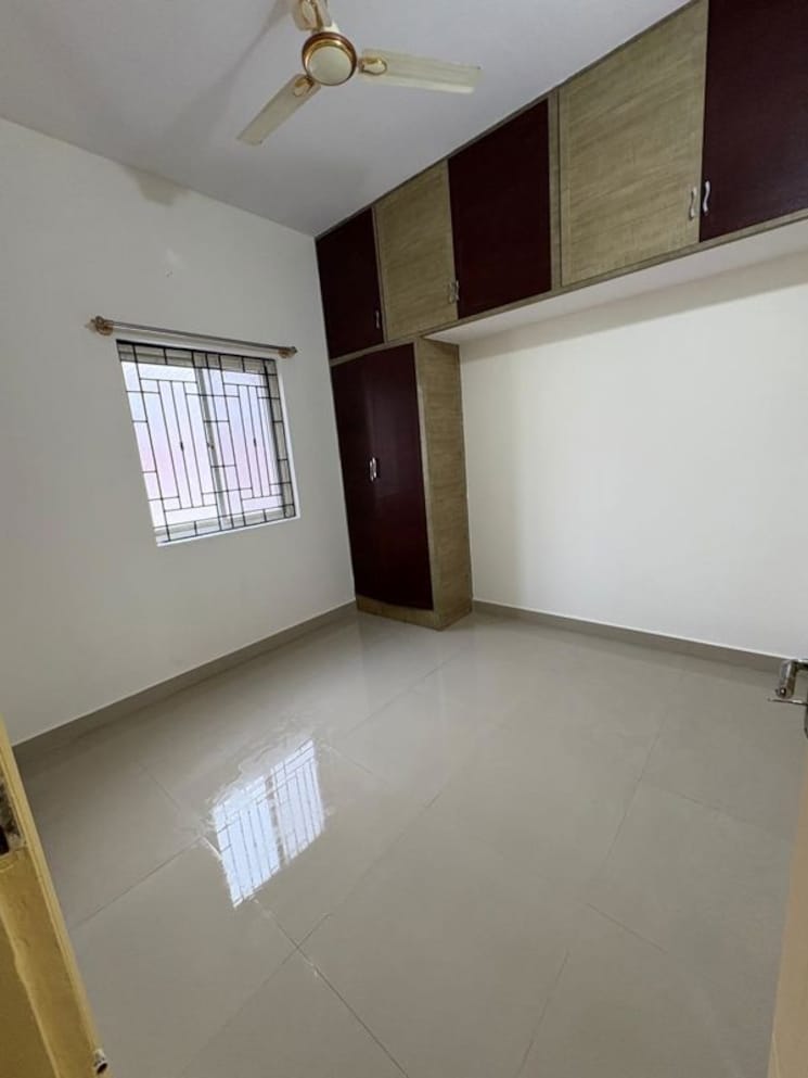 Room, kasturi nagar 2 Bedroom 700 Sq.Ft. Apartment In Kasturi Nagar Bangalore 9774205