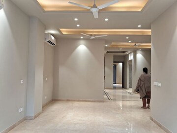 Room in 3 BHK Builder Floor at Greater Kailash I – for Sale