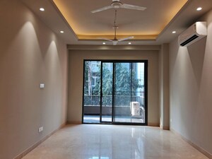 Room in 3 BHK Builder Floor at Greater Kailash I – for Sale