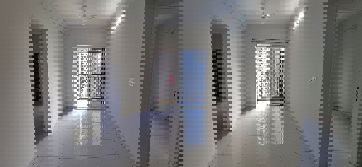 2 BHK + Pooja Room Apartment For Sale in Godrej Boulevard