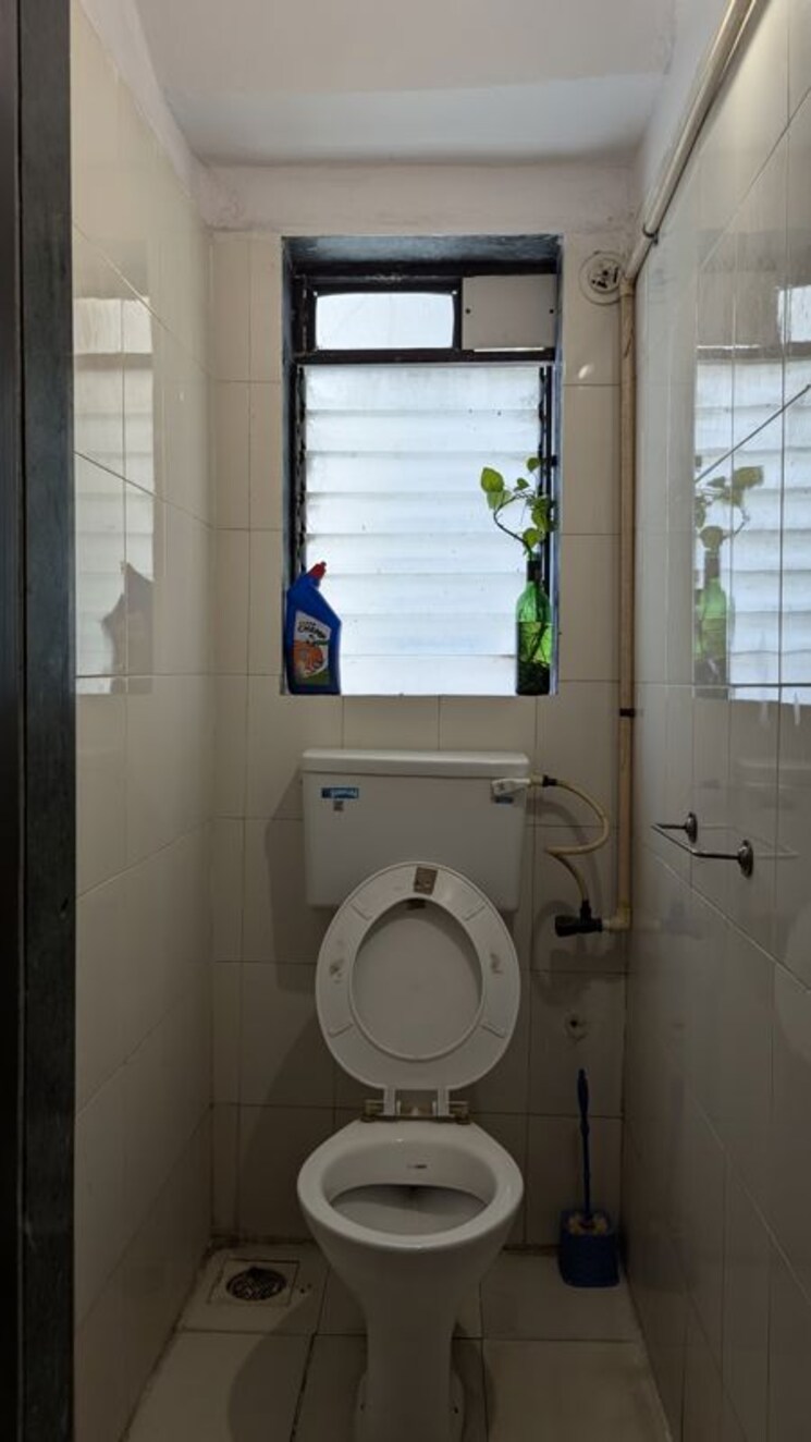 Bathroom, ar-avenue-andheri-west 1 Bedroom 522 Sq.Ft. Apartment In Andheri West Mumbai 9750237
