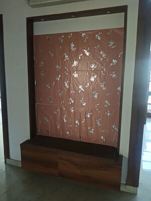 Bedroom in 3 BHK Builder Floor at Parklands, Sector 85 – for Rent