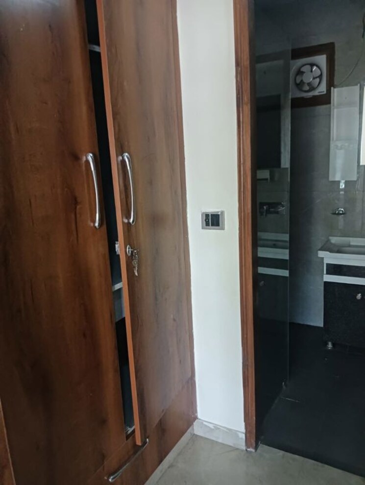 undefined, parklands 3 Bedroom 2500 Sq.Ft. Builder Floor In Sector 85 Faridabad 9774292