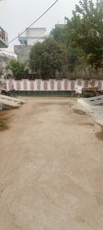  Plot – Exterior View View at Saraswati Kunj 1, Haibat Mau Mawaiya - for Sale