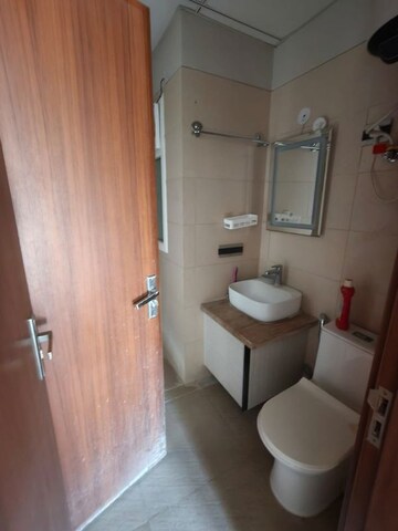 Bathroom in 3 BHK Builder Floor at Central Park Flower Valley Aqua Front Towers, Sohna Sector 33 – for Rent