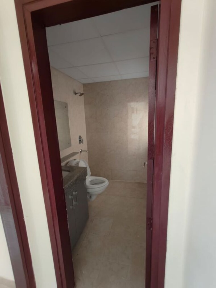 Master Bedroom, central-park-flower-valley-aqua-front-towers 3 Bedroom 1789 Sq.Ft. Builder Floor In Sohna Sector 33 Gurgaon 9774300