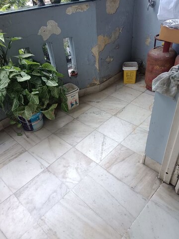 Parking in  Shop at M3M 65 Avenue, Sector 65 – for Sale