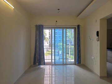 Room in 2 BHK Apartment at Dharavi – for Sale