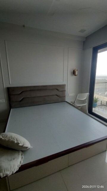 Bedroom in 3 BHK Apartment at Piramal Sunteck Signia Waterfront, Airoli Sector 14 – for Rent