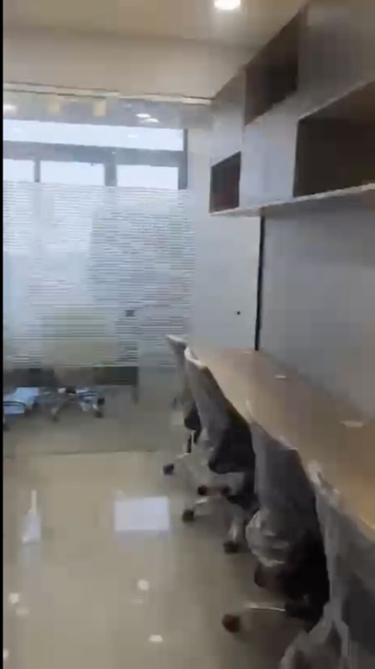 Team Area, alphathum Commercial Office Space 532 Sq.Ft. In Sector 90 Noida 9774366