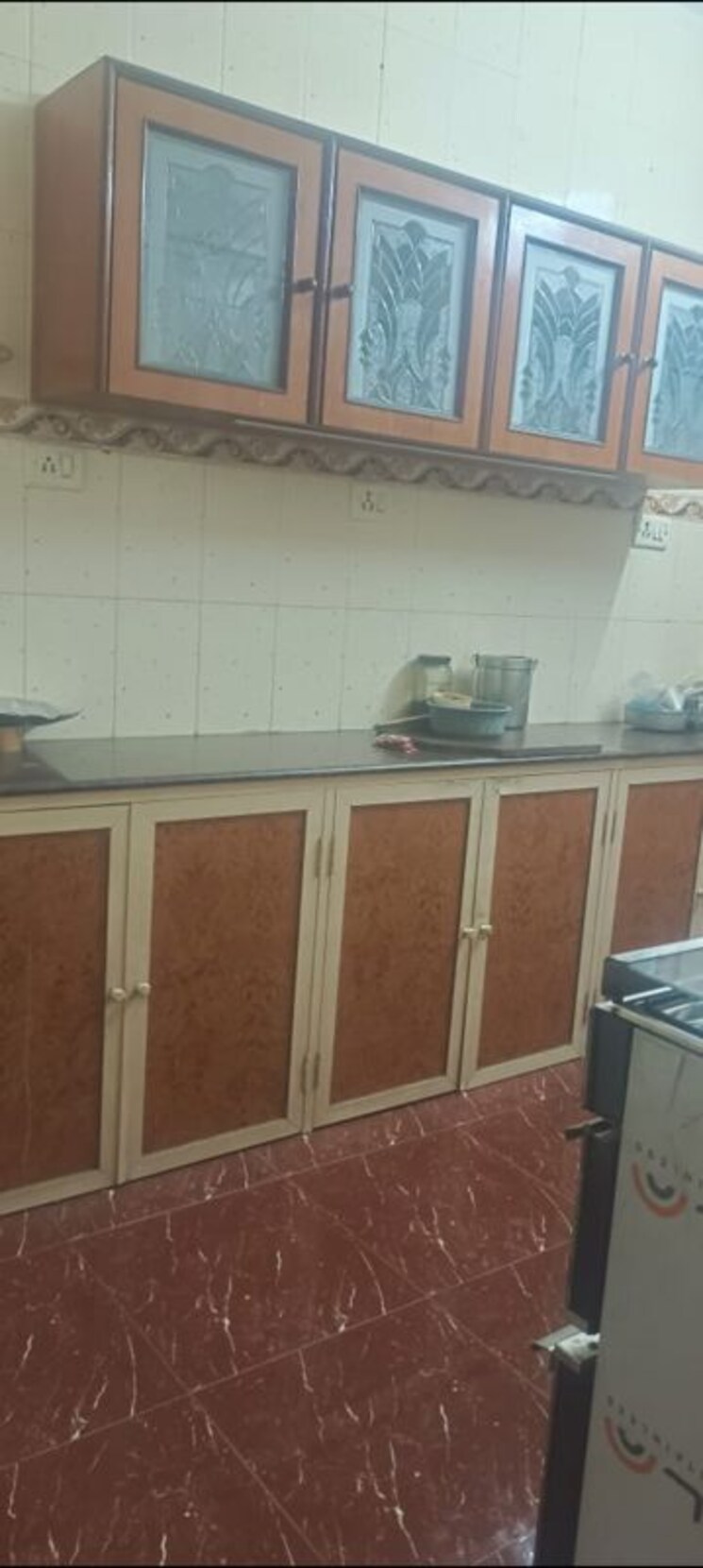 Kitchen, sun-swept 2 Bedroom 750 Sq.Ft. Apartment In Andheri West Mumbai 9774373