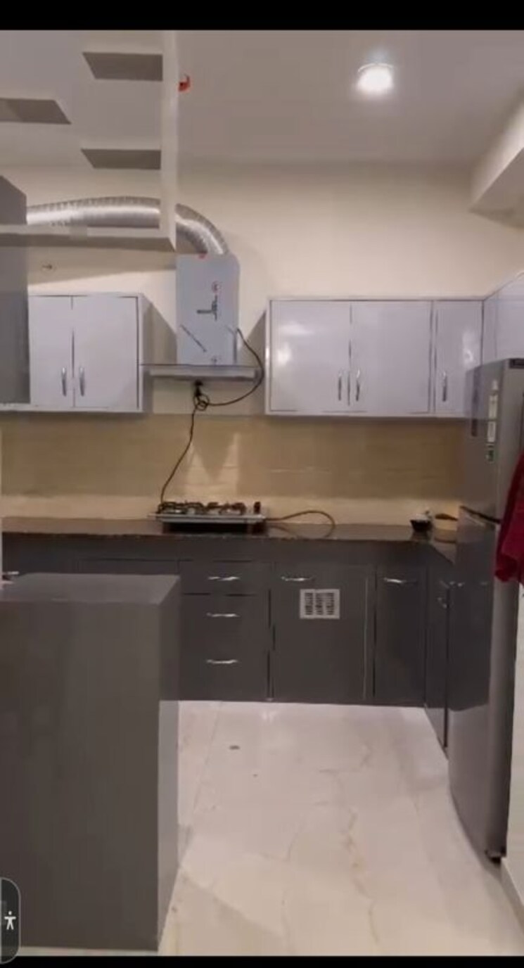 Kitchen, omaxe-the-palace 3 Bedroom 1550 Sq.Ft. Apartment In Gomti Nagar Lucknow 9774393