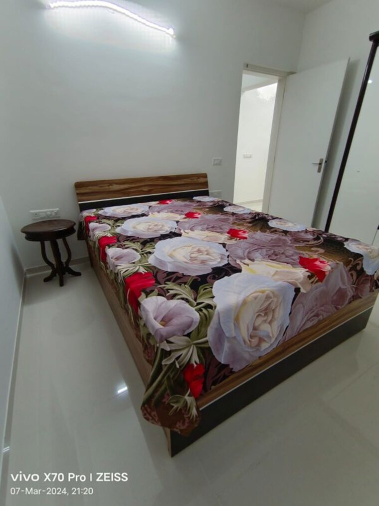 Bedroom, amanora-gold-towers 2 Bedroom 930 Sq.Ft. Apartment In Hadapsar Pune 9774389