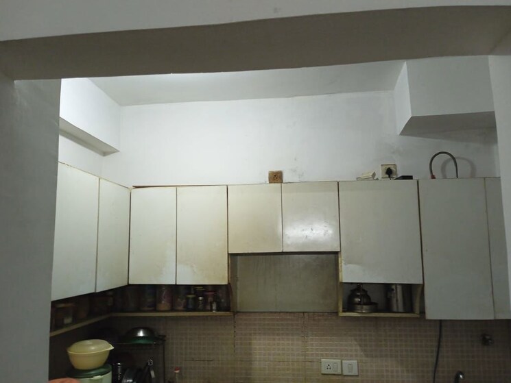 Kitchen, arun-vihar 1 RK 251 Sq.Ft. Apartment In Sector 29 Noida 9774419