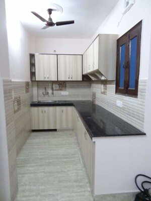 Kitchen in 2 BHK Builder Floor at RWA Apartments Sector 27, Sector 27 – for Rent