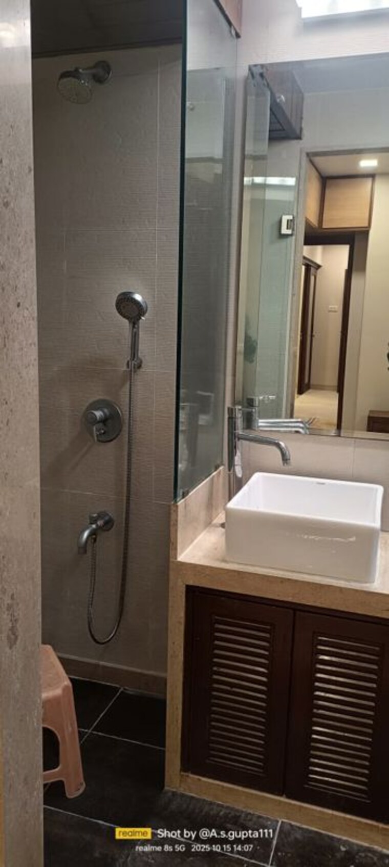 Bathroom, andheri west 2 Bedroom 1000 Sq.Ft. Apartment In Andheri West Mumbai 9774456