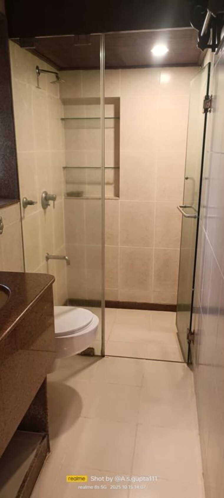 Bathroom, andheri west 2 Bedroom 1000 Sq.Ft. Apartment In Andheri West Mumbai 9774456