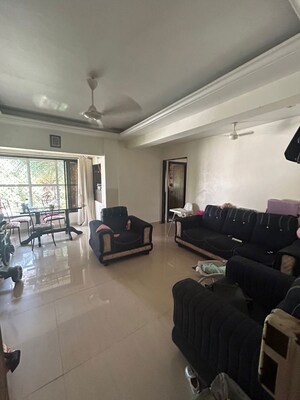 Gym in 2 BHK Apartment at Andheri West – for Rent