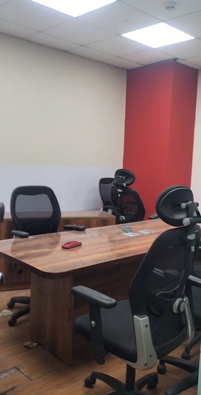 Office Space For Sale in Oberoi Garden Estates