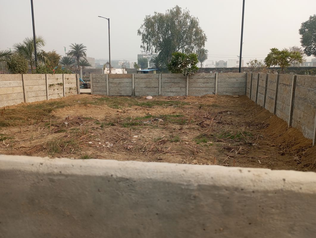 Plot For Sale in Ansal Sushant Golf city