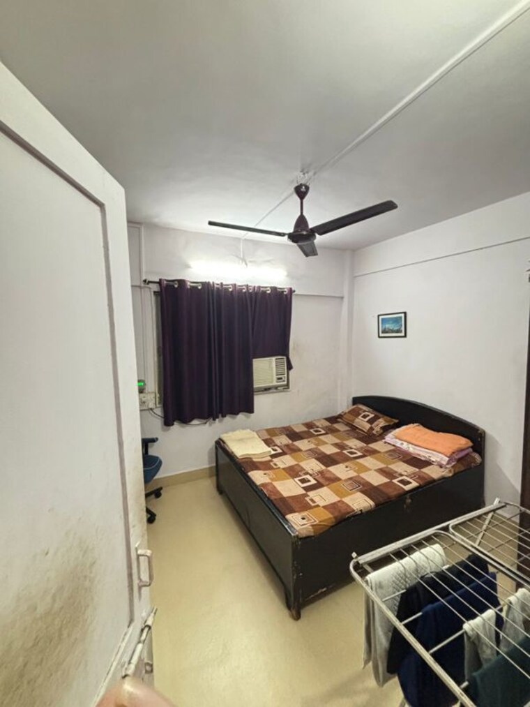 Bedroom, nahar-amrit-shakti-water-lily-and-white-lily 2 Bedroom 1105 Sq.Ft. Apartment In Chandivali Mumbai 9774467