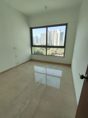 4 BHK Apartment For Sale in Kalpataru Immensa, Kolshet Road