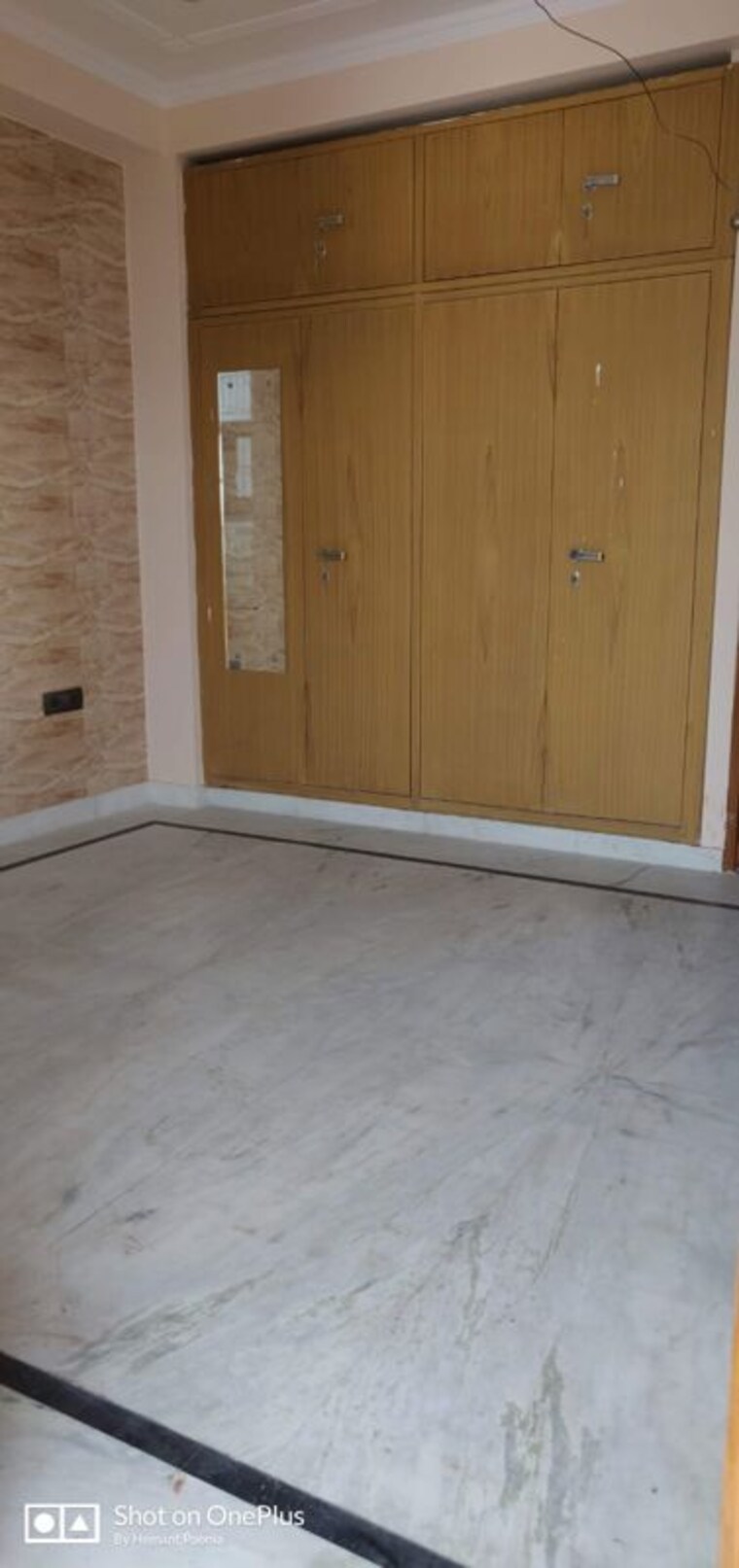 Room, sector 23 2 Bedroom 1250 Sq.Ft. Builder Floor In Sector 23 Gurgaon 9774493