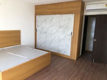 Room in 3 BHK Apartment at Cybercity Marina Skies, Hi Tech City – for Rent