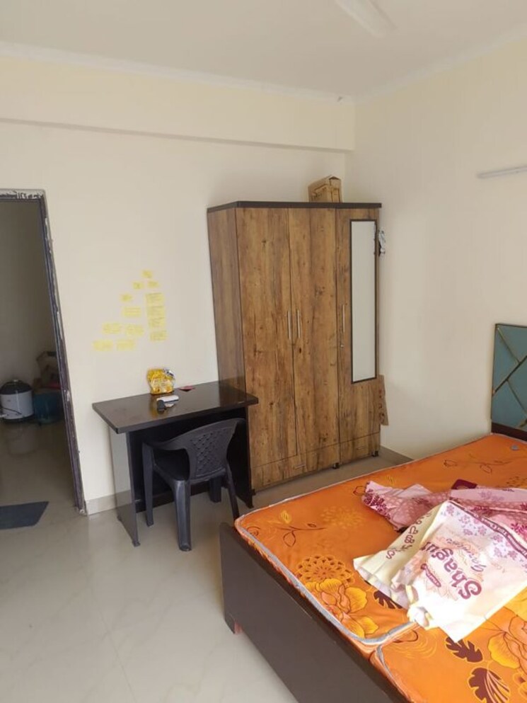 Bedroom, gardenia-gateway 2.5 Bedroom 1265 Sq.Ft. Apartment In Sector 75 Noida 9774523