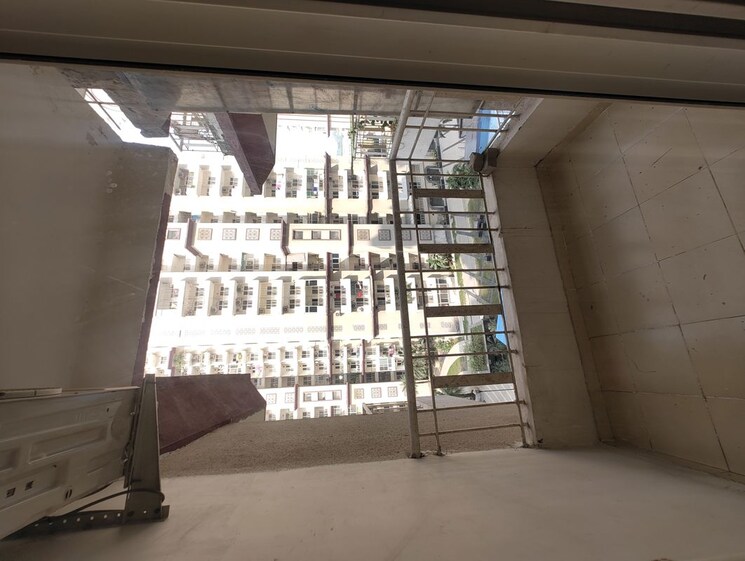 Balcony, samridhi-grand-avenue 2.5 Bedroom 1080 Sq.Ft. Apartment In Tech Zone 4 Greater Noida Greater Noida 9774559