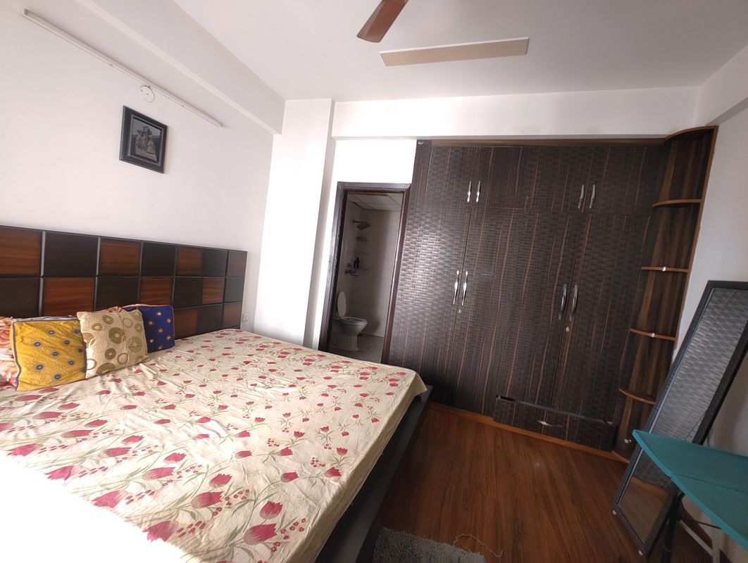 2.5 BHK + Study Room 1080 Sq.Ft. Apartment in Samridhi Grand Avenue