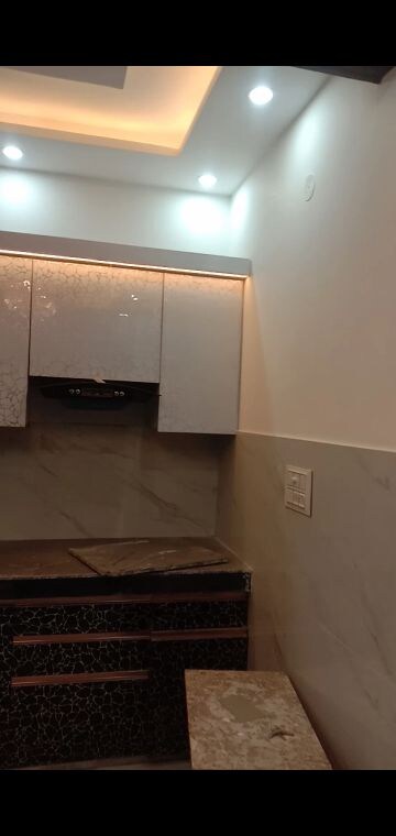 Furnished Amenities in 2 BHK Independent House at Dwarka Mor – for Sale