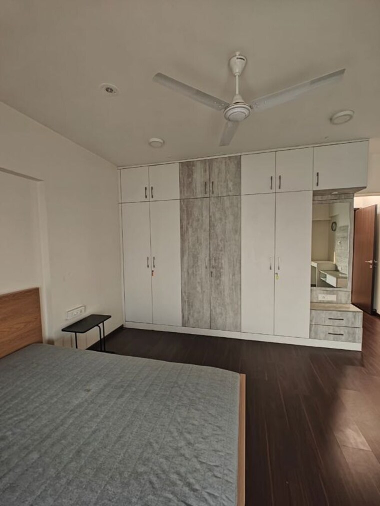 undefined, dheeraj-insignia 3 Bedroom 1329 Sq.Ft. Apartment In G Block Bkc Mumbai 9772316