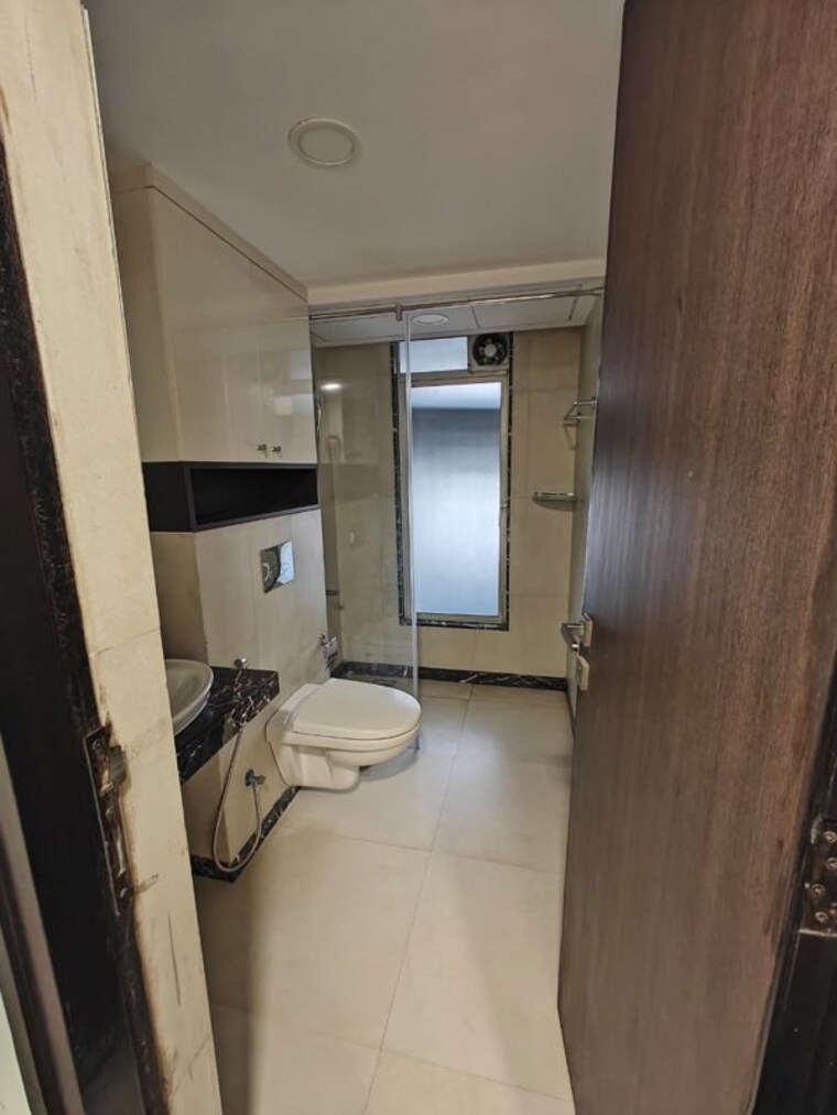Bathroom, dheeraj-insignia 3 Bedroom 1329 Sq.Ft. Apartment In G Block Bkc Mumbai 9772316