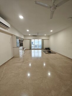 3 BHK Apartment For Rent in Dheeraj Insignia