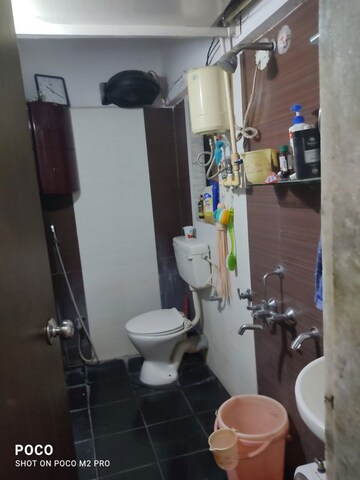 Team Area in 2 BHK Apartment at Vasant Oscar, Mulund West – for Rent