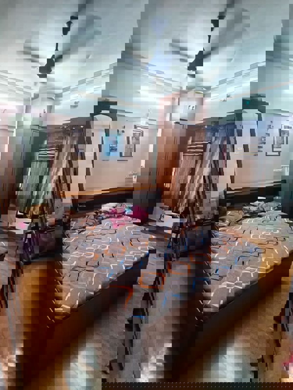 2 BHK Apartment For Rent in Vasant Oscar