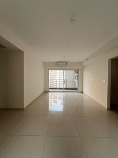 4 BHK + Servant Room Apartment For Rent in Shapoorji Pallonji Joyville Gurgaon