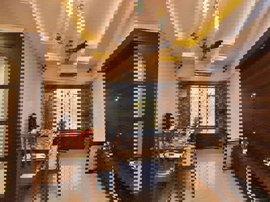 2 BHK 700 Sq.Ft. Apartment in Suncity Complex