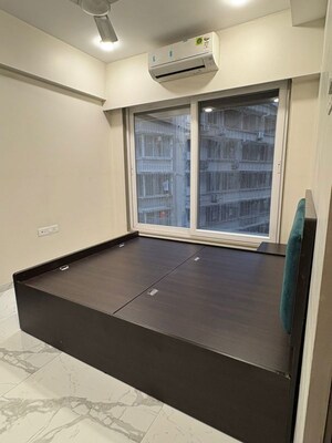 Room in 1 BHK Apartment at Gurukrupa Ekatvam, Vikhroli East – for Rent