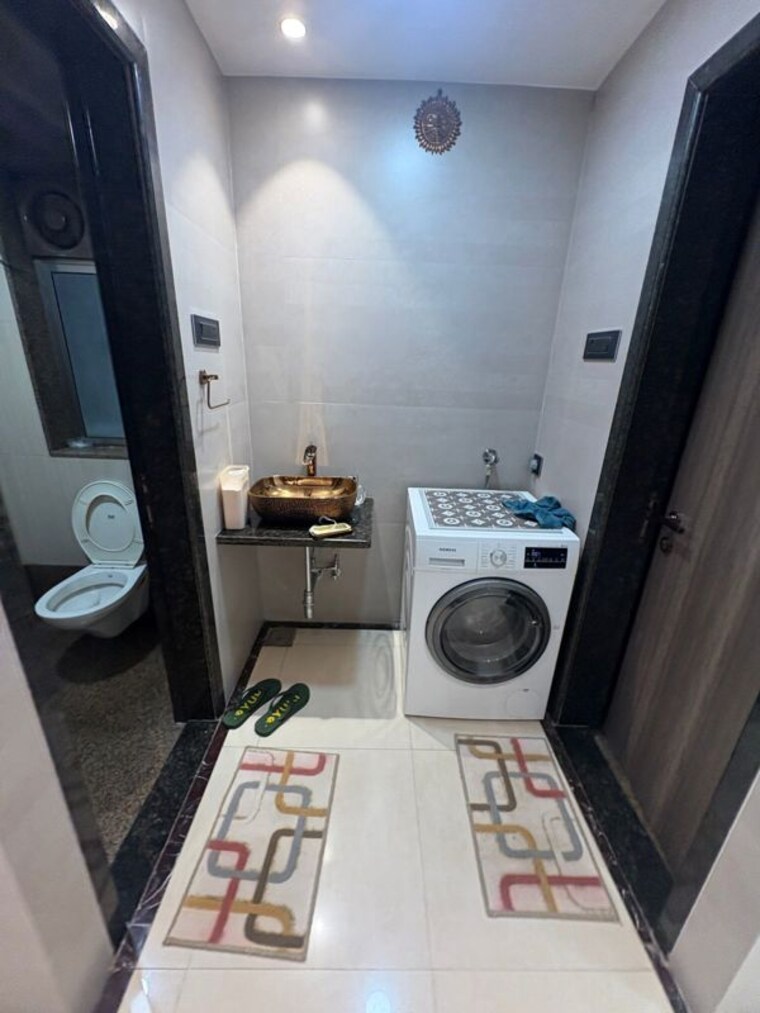 Bathroom, sidhanchal-phase-8 2.5 Bedroom 835 Sq.Ft. Apartment In Manpada Thane 9774609